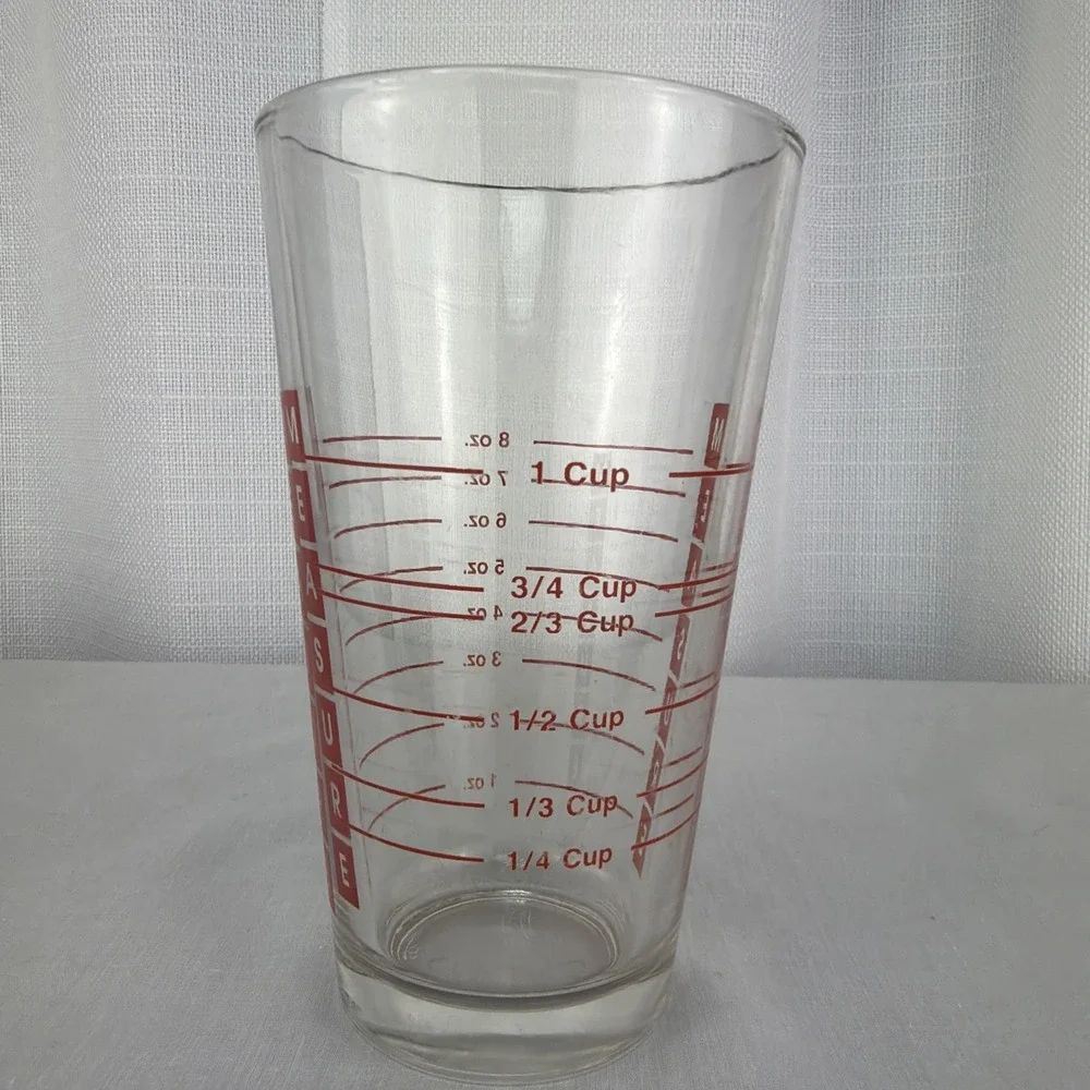 Vintage MCM midcentury Libbey Duratuff liquid/dry measuring glass red graphics